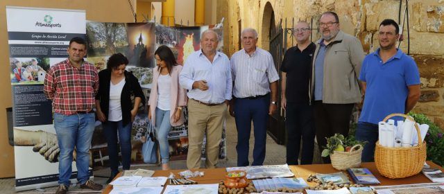 Albocàsser viu amb intensitat la Fira de l’Ametlla