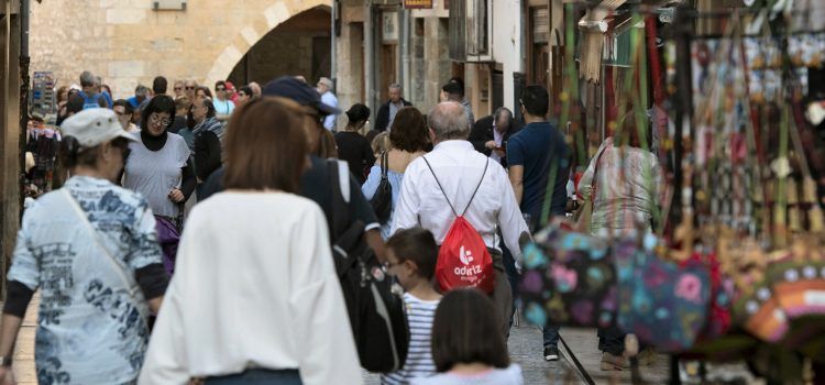 La Diputación prevé una ocupación este puente del 85% en alojamientos del interior y del 70% en la costa
