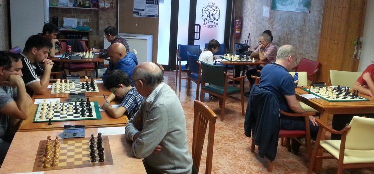 Els benjamins sorprenen en el Social d’escacs