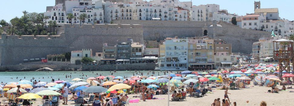 Las oficinas de información turística de Peñíscola han atendido 900 consultas diarias