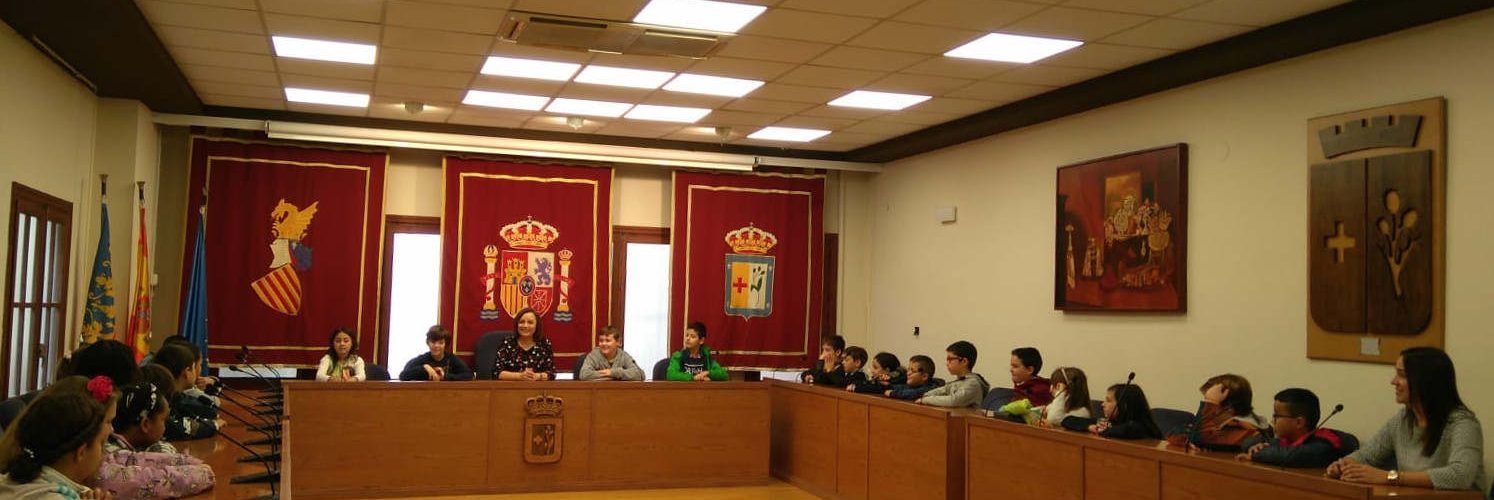 El CEIP Martínez Ródenas visita l’Ajuntament de Benicarló