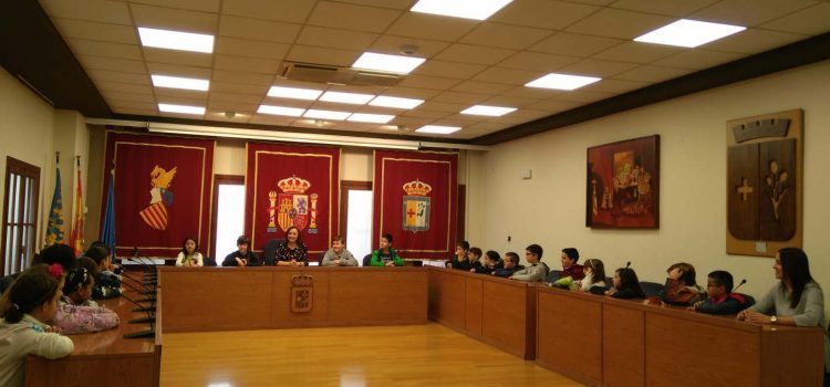El CEIP Martínez Ródenas visita l’Ajuntament de Benicarló