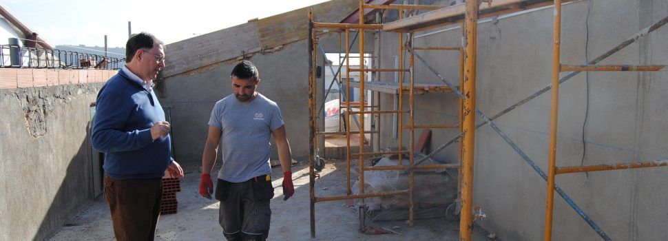 L’edifici de l’Ajuntament d’Alcalà millora amb noves obres de condicionament