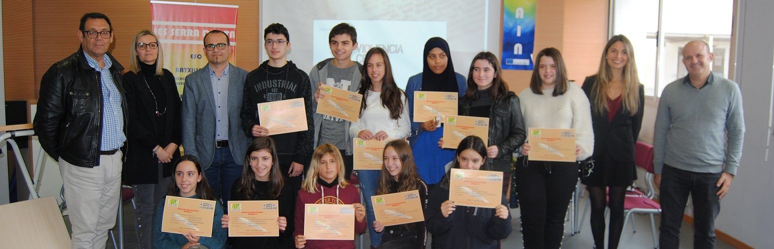 L’alumna de l’IES Serra d’Irta, Mª Isabel Salvador, guanyadora del Concurs de Relats per a Joves Violència = 0