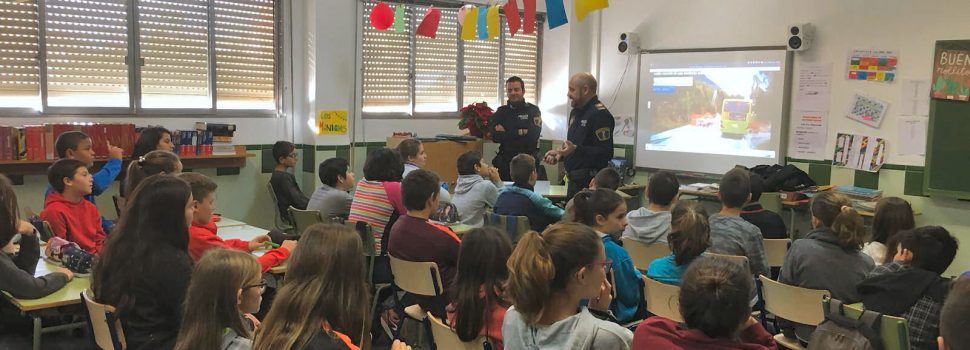 La policia local de Vinaròs va a les escoles
