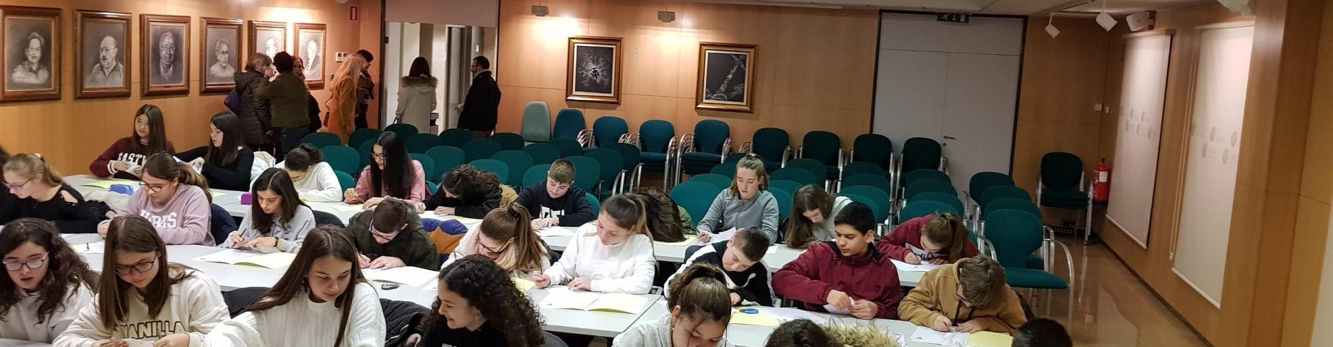 Caixa Vinaròs comença Sant Antoni amb el concurs de redacció