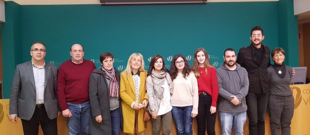 “Triplet” de l’institut Leopoldo Querol en el concurs de redacció de Caixa Vinaròs