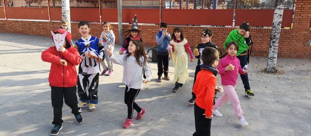 CEIP Assumpció: al pati, disfressats!