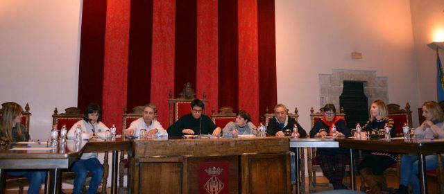 Morella concedeix la Creu de Santa Llúcia 2019 a l’Aplec dels Ports i a la delegació de Morella de l’Associació Espanyola Contra el Càncer