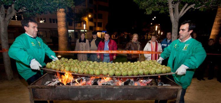 Benicarló es bolca amb multitud d’actes per homenatjar la carxofa en els seus dies grans