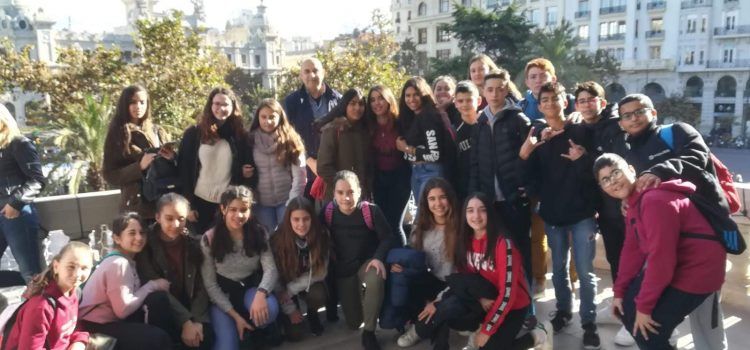 Estudiants de Benicarló, de visita a València