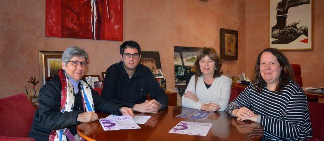 El Grup de Dones dels Ports rep el Premi Isabel Ferrer pel seu treball de promoció de la igualtat