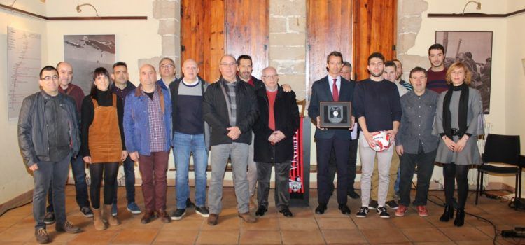 Vilafranca entrega la Medalla de la Vila al CF Vilafranca