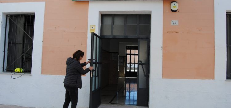 L’edifici de l’estació de tren d’Alcalà de Xivert ja és accessible
