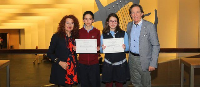 Premios Extraordinarios al rendimiento académico en Primaria para dos alumnos del ISP Peñíscola