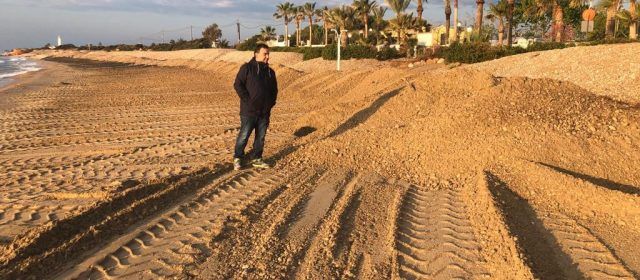 Alcalà-Alcossebre ja condiciona i renova instal·lacions a les platges de cara a la Setmana Santa