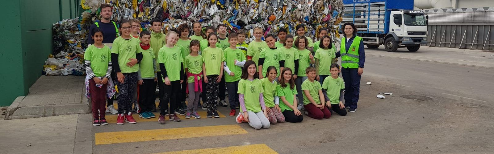 Visites escolars a la planta de Cervera del Maestre