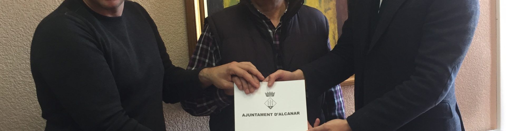 L’Ajuntament signa un conveni amb l’Associació Ciclista d’Alcanar