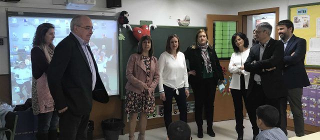 Bargalló Conseller d’Educació visita les escoles de l’Aldea