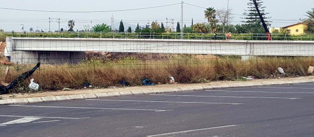 Avanza en Vinaròs la construcción del nuevo puente sobre el Cervol