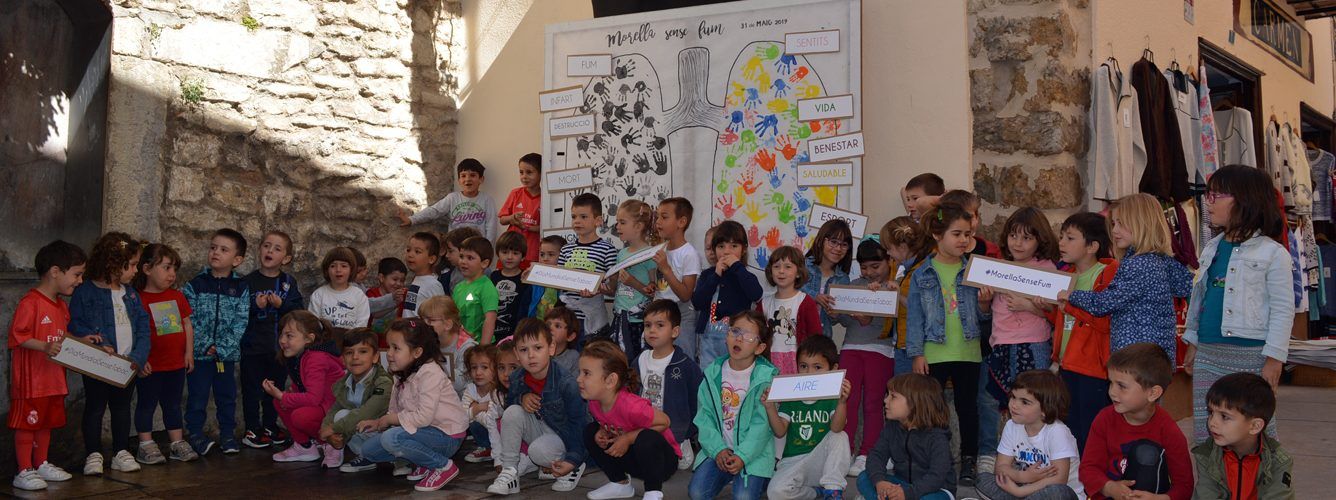 Morella sense fum concentra joves i grans contra el tabac
