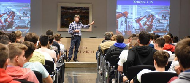 La URV apropa la robòtica i la ciència a més de 340 alumnes de secundària de les Terres de l’Ebre