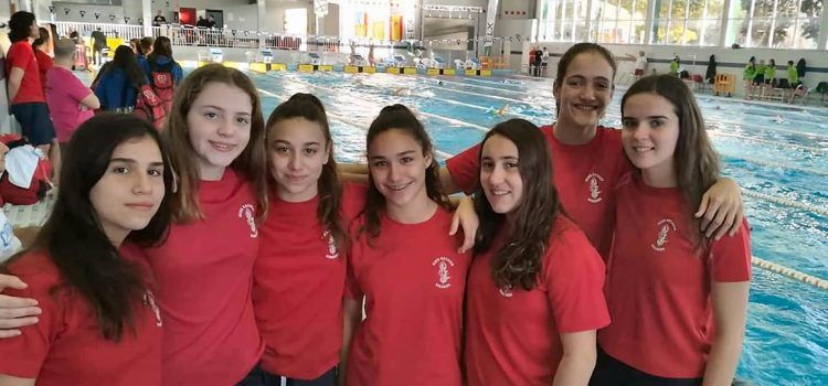 12 nadadors del CN Vinaròs a la piscina de Castelló