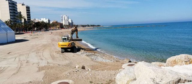 Vinaròs deixa a punt les platges per a la nova temporada estiuenca
