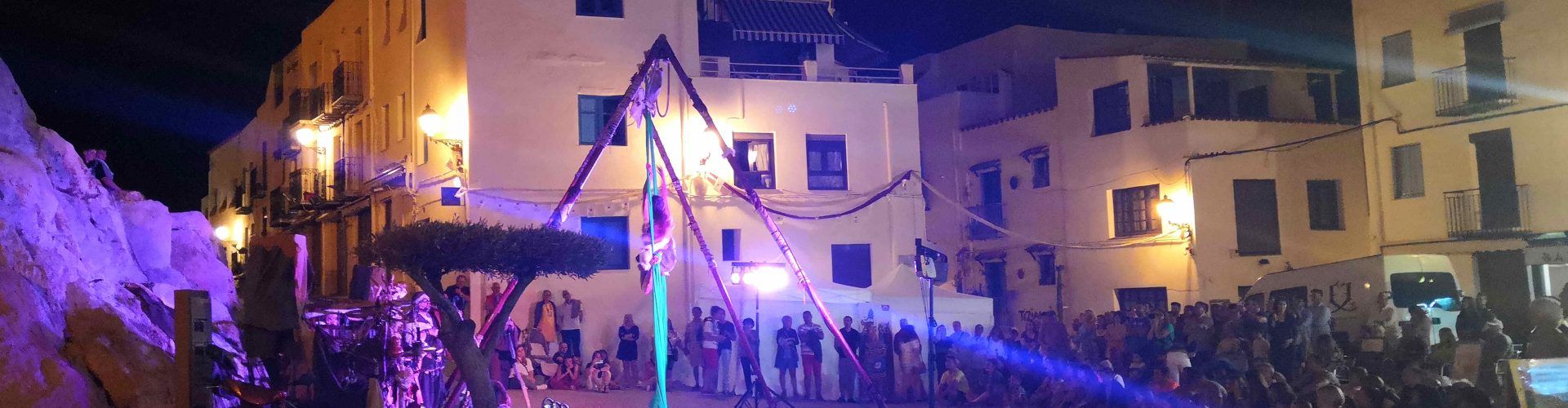 “Peñíscola, Ciudad Papal” llena de magia y espectáculo las noches del fin de semana
