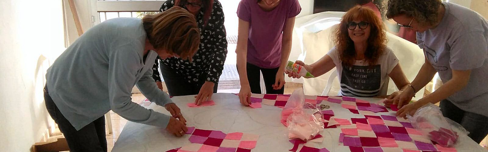 Alcanar prepara ja els adornaments per a les quinquennals