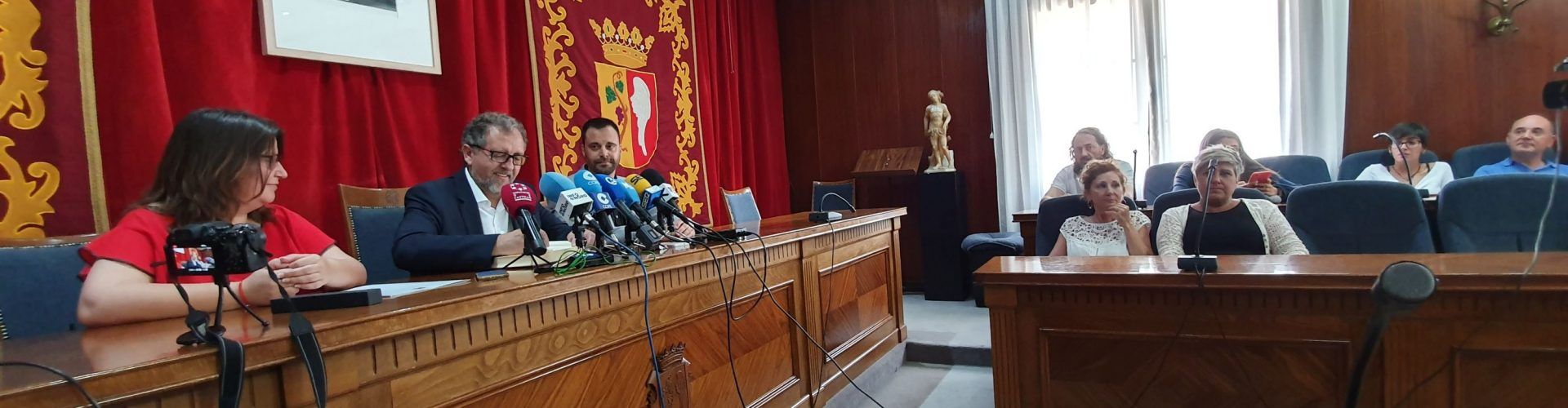 Primera visita a Vinaròs del nou president de la Diputació