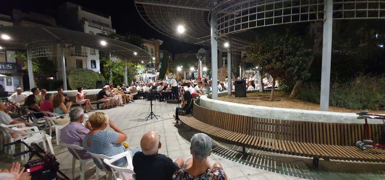 La Alianza “fa història”: vídeos del 75 aniversari dels nanos i gegants