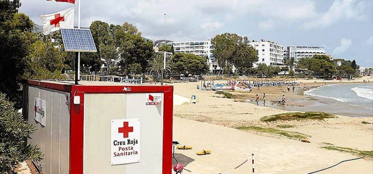 En vías de solución la contaminación de la playa de Las Fuentes en Alcossebre