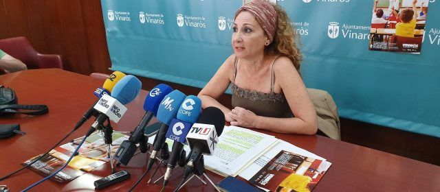 Roda de premsa de la regidora Anna Fibla
