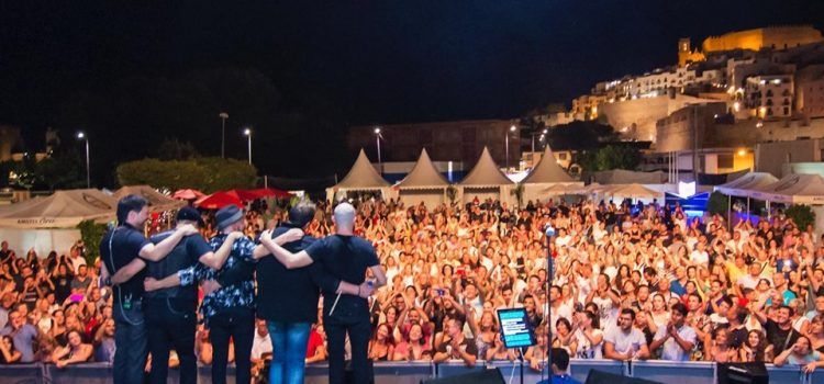 La primera edición del festival Peñíscola From Stage baja el telón con 12.000 espectadores