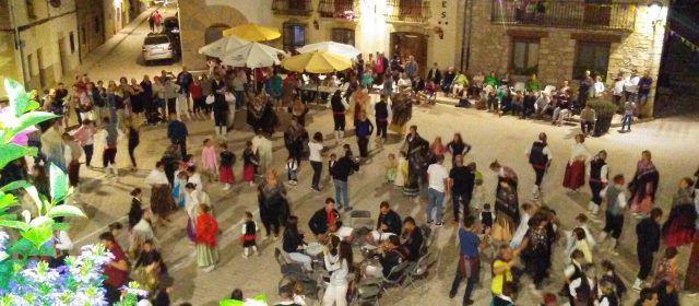 Ares celebra Sant Bartomeu i Santa Elena en l’últim cap de setmana de festejos