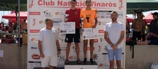 Miquel Segarra i Sara Vea guanyadors de la 59 Travessía al Port de Vinaròs