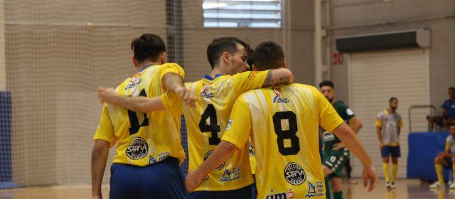 El Servigroup Peñíscola logra su primera victoria de la pretemporada