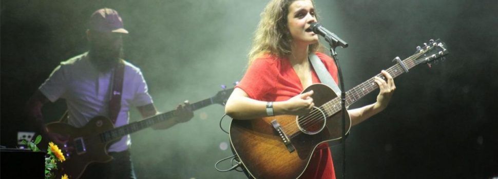 Gran concierto de Amaia, que volvió a Peñíscola pero esta vez no como veraneante