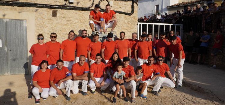 La germanor i la tradició triomfen en les festes de Castellfort
