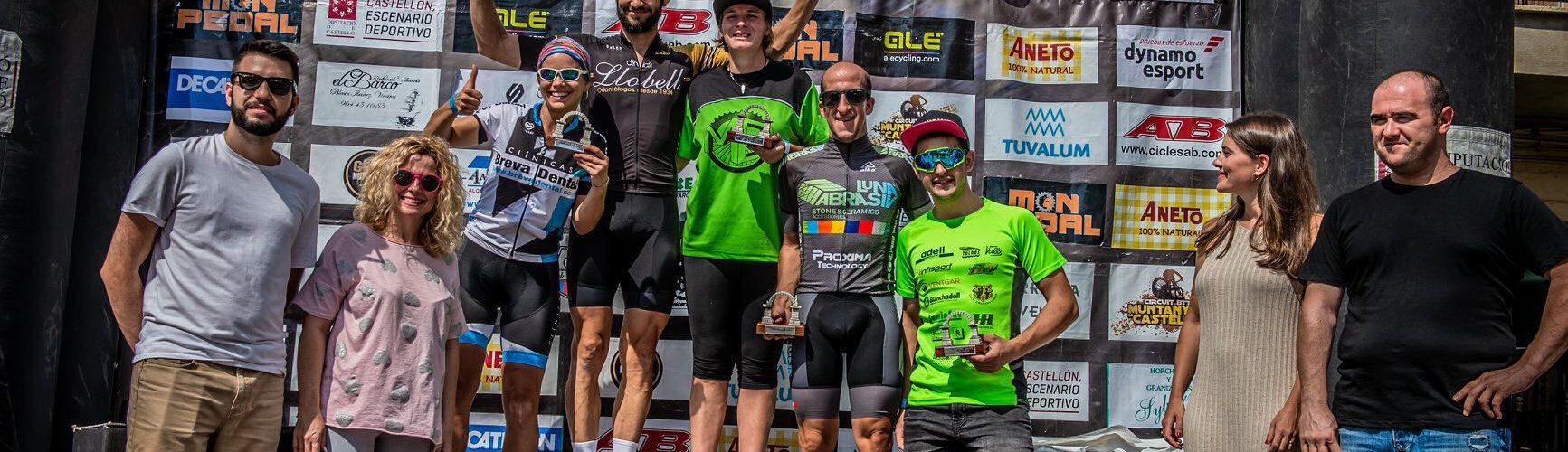 10 bikers del Maikbike Xc Cycling Team en la prueba de Cabanes