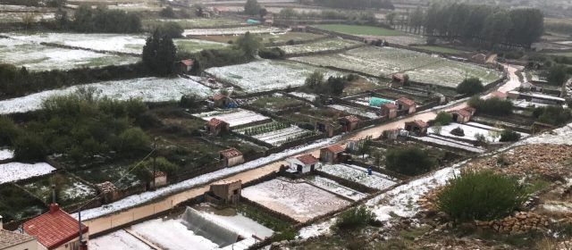 70 litres en menys de dues hores amb calamarsa a Vilafranca