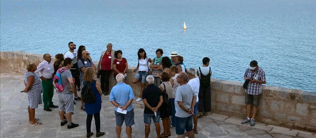 El Castell de Peníscola rep a més de 1.250 persones en la jornada de portes obertes per a celebrar el Dia Mundial del Turisme