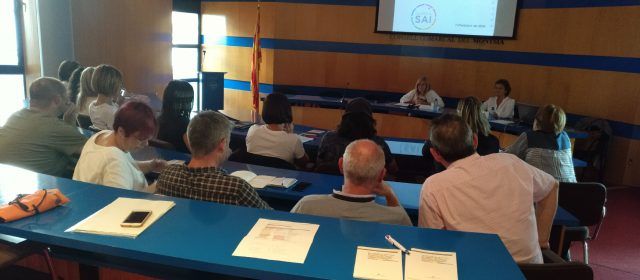 Una vintena de càrrecs electes del Montsià es formen en polítiques d’igualtat LGBTI