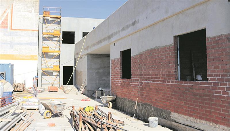 Peñíscola mejora su pabellón polideportivo