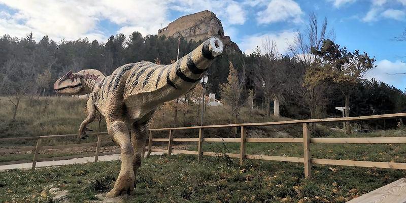 Morella estudia cómo restaurar la réplica de dinosaurio víctima del vandalismo