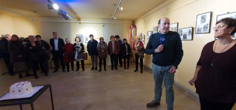 Exposició “Catalinetes i Micolauets” a Caixa Vinaròs