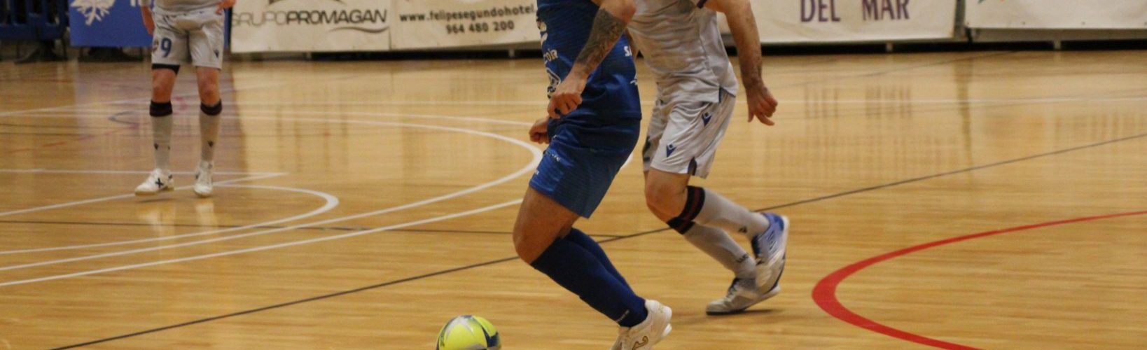 El Servigroup Peñíscola pierde su primer partido en casa tras un loco encuentro ante el Levante (6-7)