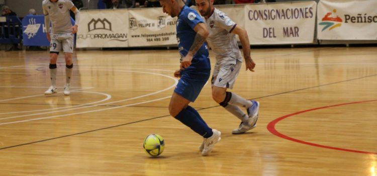 El Servigroup Peñíscola pierde su primer partido en casa tras un loco encuentro ante el Levante (6-7)