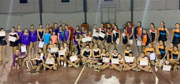 El Club Patinatge Artístic Vinaròs, en l’Alcúdia de Crespins